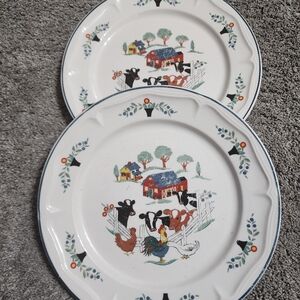 Oneida Genuine Stoneware Farm Friends plate Set Of 2